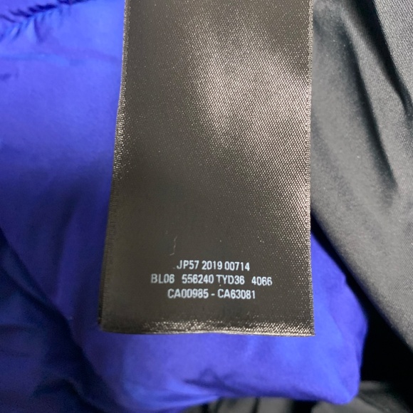 Balenciaga C Shape Blue Puffer Jacket - Picture 12 of 12